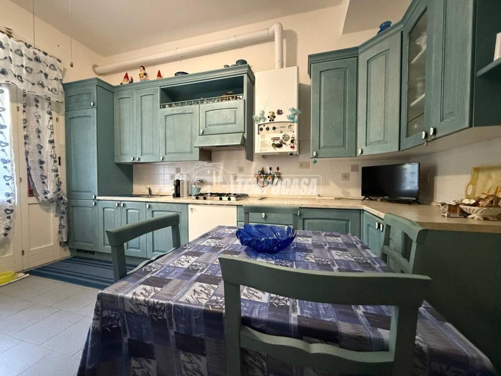 Appartamento a Comacchio in Viale Raffaello Sanzio 131 - Foto 3