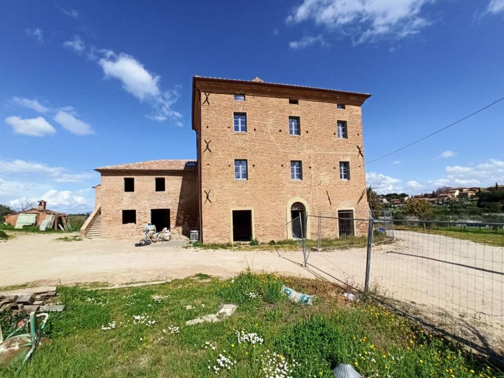 Appartamento a Castiglione del lago in Via Pozzuolo - Foto 5