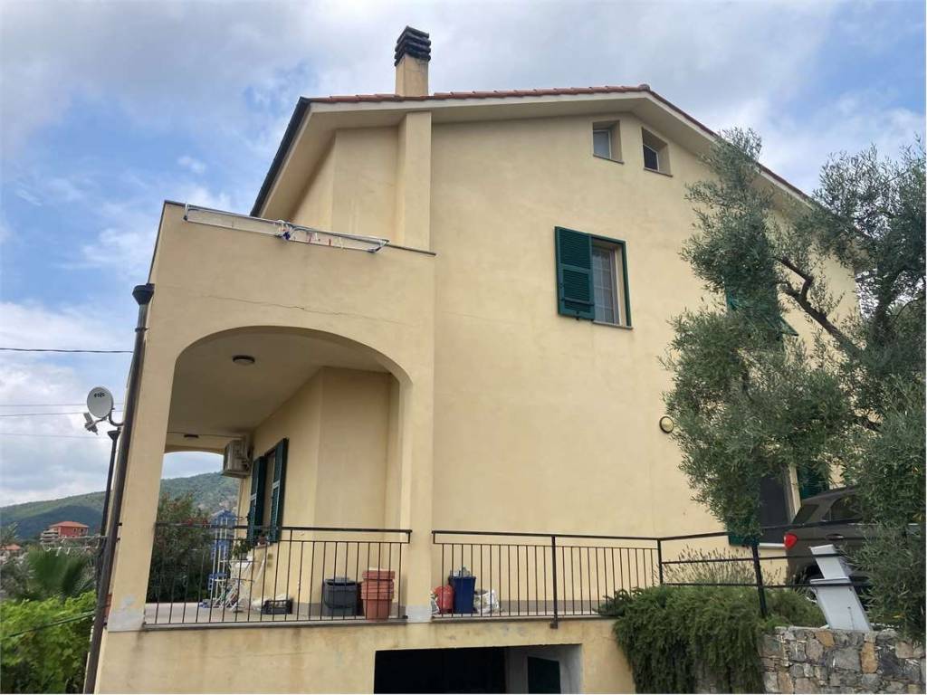 Villa a Arnasco in Via Conscenti - Foto 2