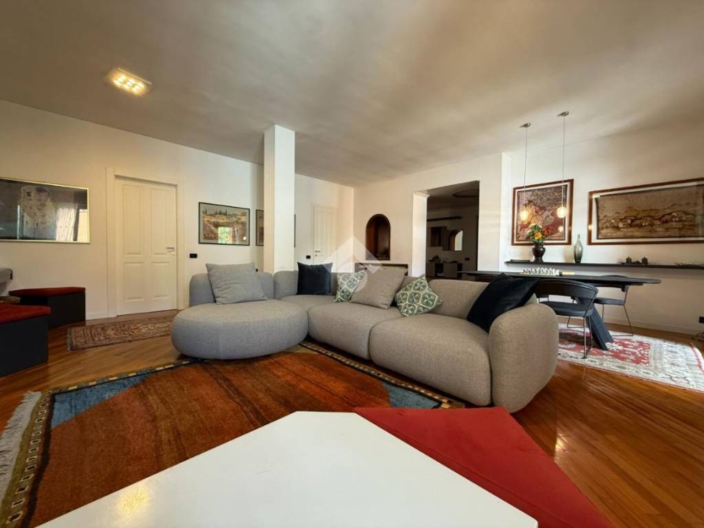 Appartamento a Malgrate in VIA GAGGIO, 34 - Foto 4