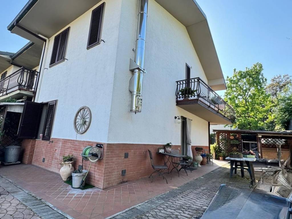 Villa a Pieve a nievole in Via Libertà - Foto 2