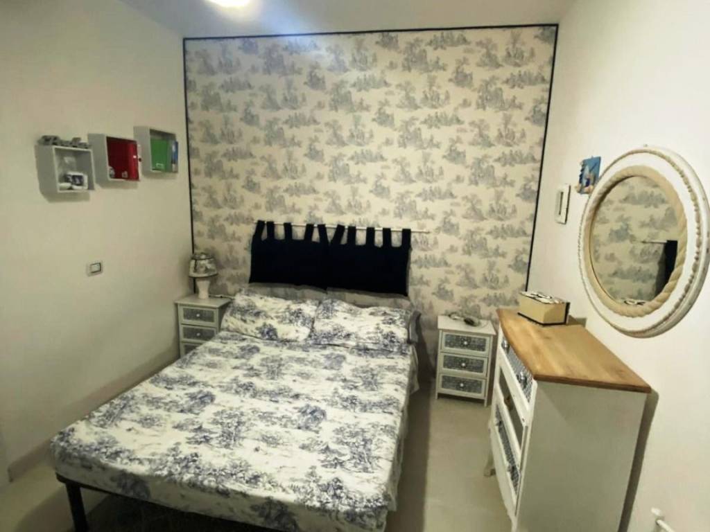 Appartamento a Lesina in Viale Mercurio Traversa 2, 8 - Foto 2