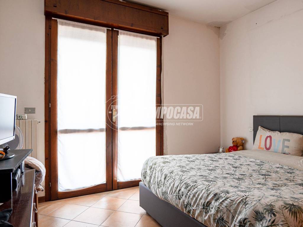 Appartamento a Cento in Via Dante Alighieri 25 - Foto 3