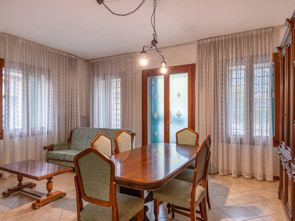 Villa a Santorso in Via della Stamperia, 73 - Foto 5
