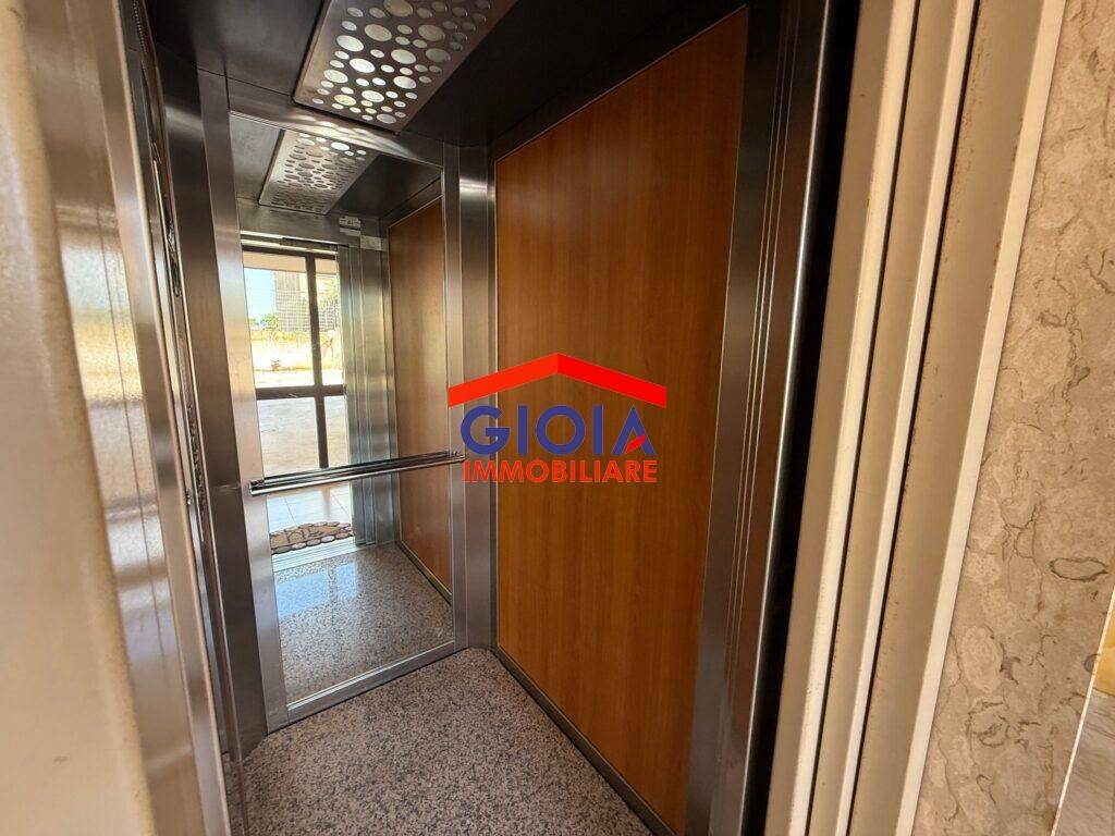 Appartamento a Mondragone in Via Castelvolturno - Foto 3