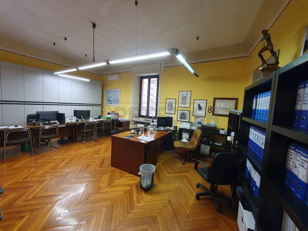 Appartamento a Cremona in Galleria Venticinque Aprile - Foto 3