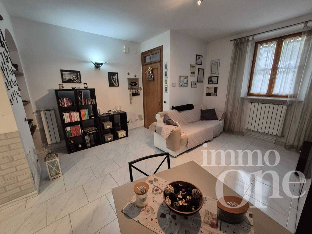 Appartamento a Livorno in VIA GUARINI, 11 - Foto 2