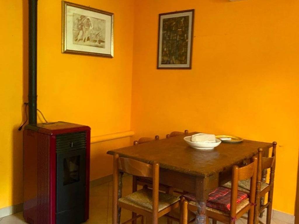 Casa indipendente a Camaiore in Via Don Eugenio Benedetti - Foto 3