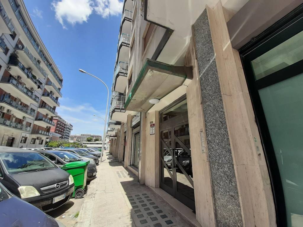 Appartamento a Taranto in Via Ugo De Carolis, 129 - Foto 2