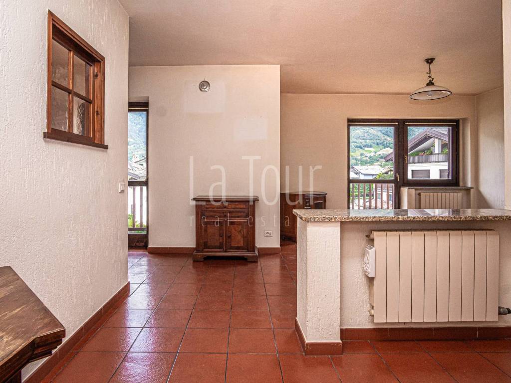 Appartamento a Saint-pierre in Rue Corrado Gex, 51 - Foto 2