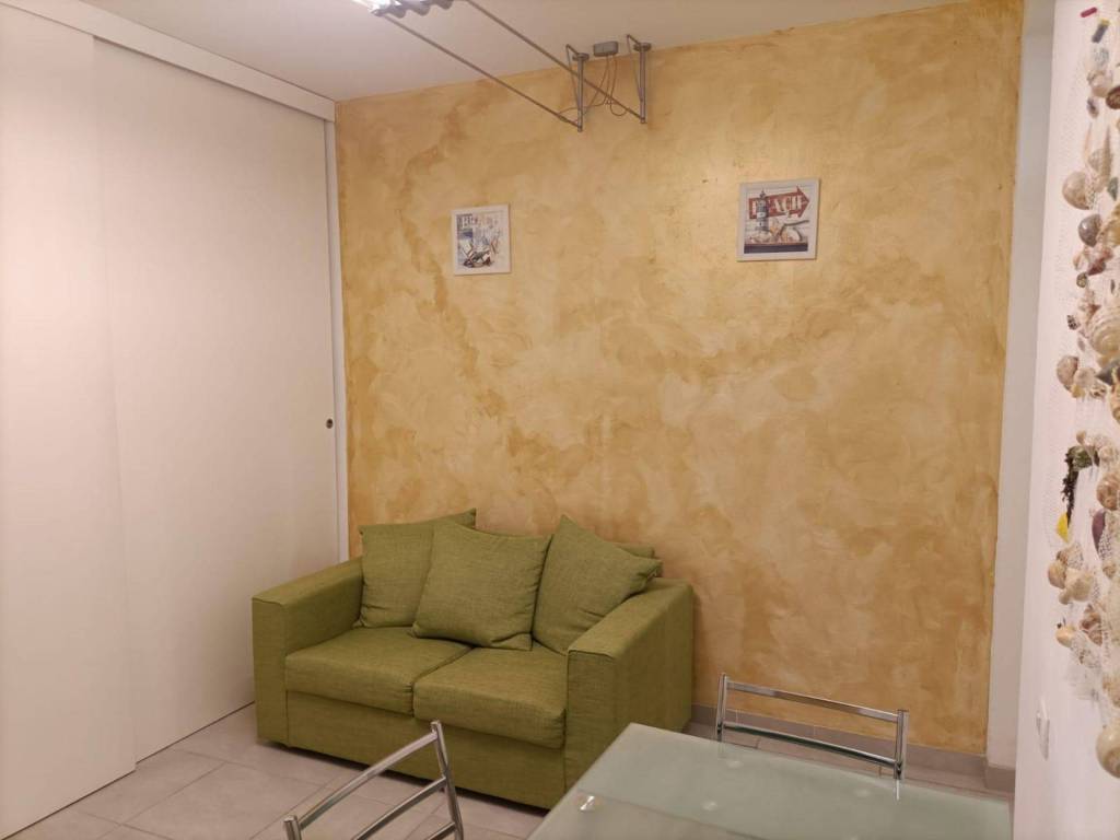 Appartamento a Follonica in Via Bartoli 6 - Foto 3