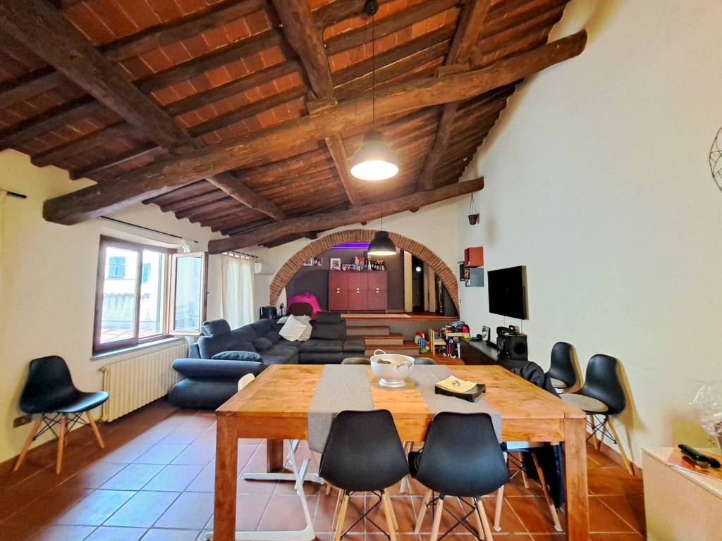 Appartamento a Lucca in Via della Zecca, 43 - Foto 2