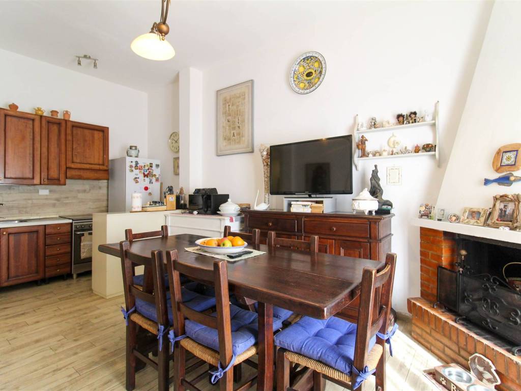 Appartamento a Cecina in Via Pietro Mascagni, 8 - Foto 4