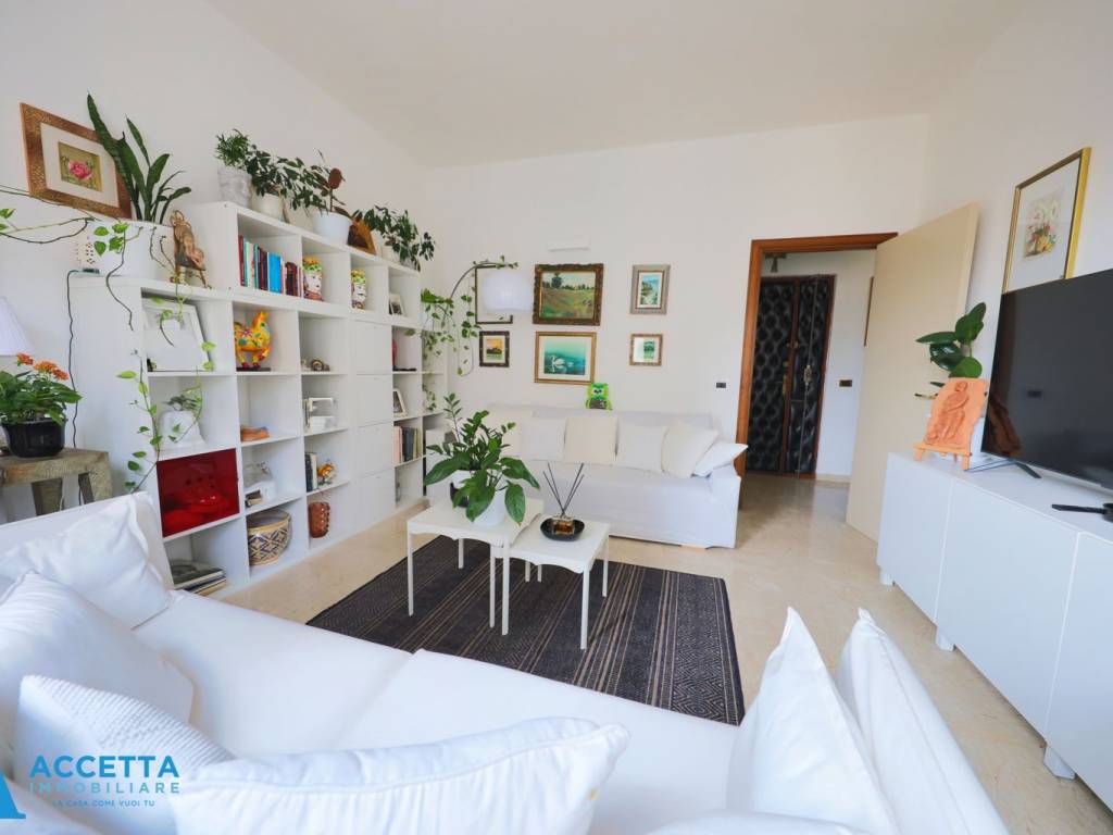 Appartamento a Taranto in Via Ciro Giovinazzi , 30 - Foto 4