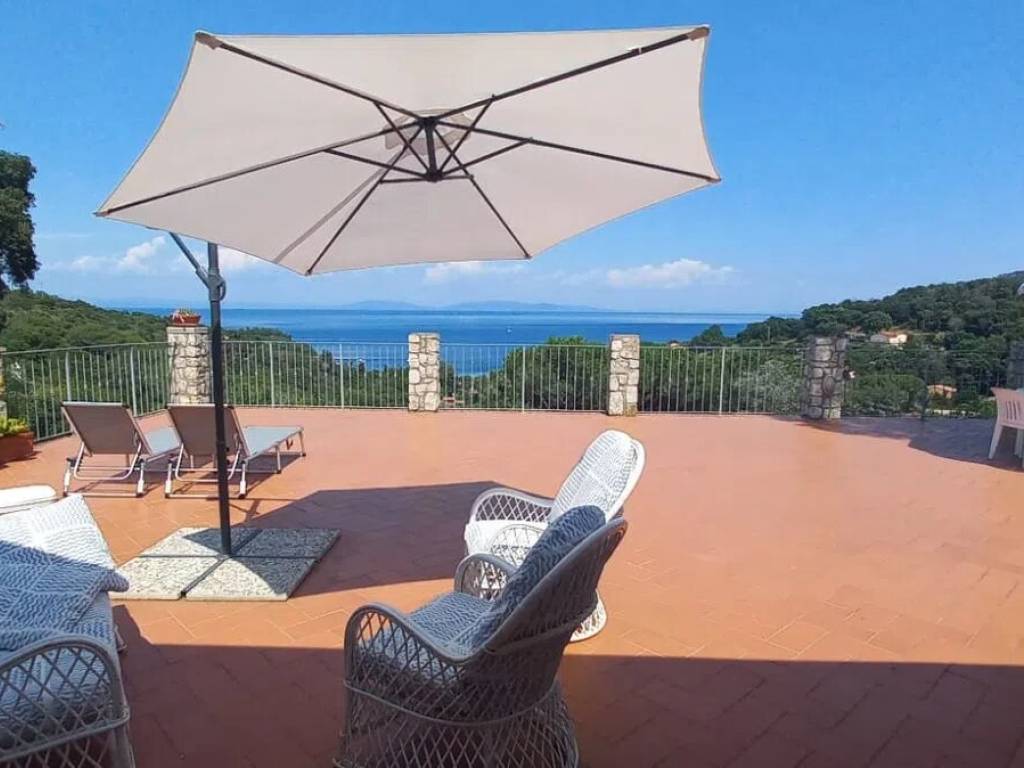 Villa a Capoliveri in Straccoligno S.N.C. - Foto 2
