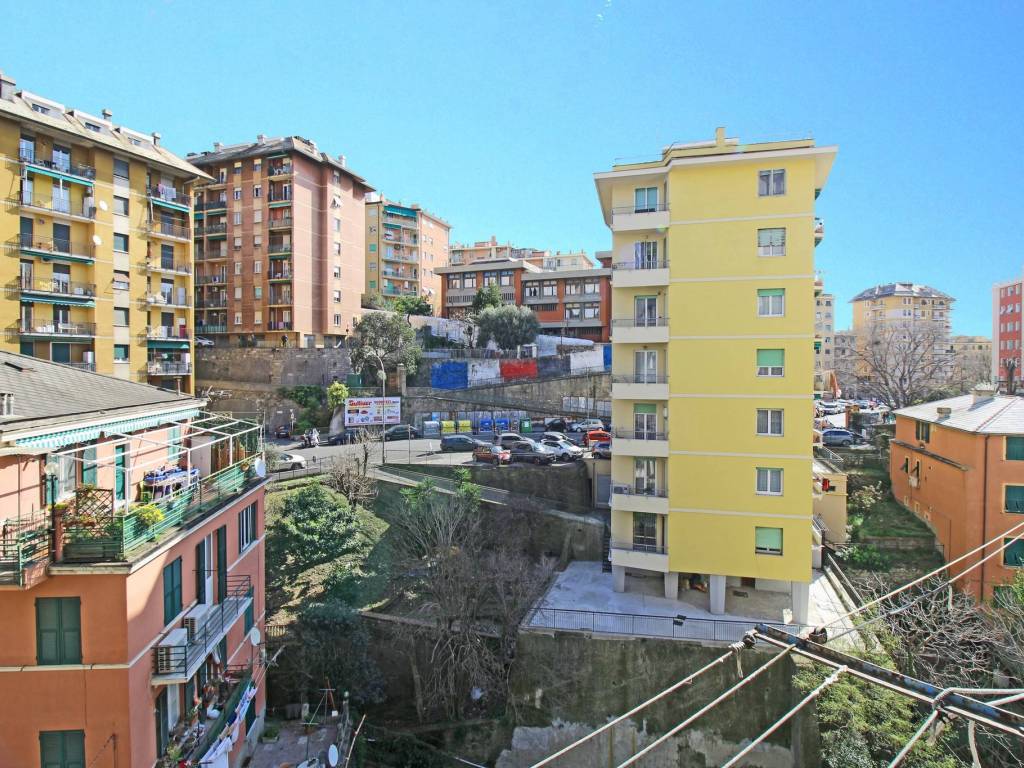 Appartamento a Genova in Largo San Francesco da Paola - Foto 3