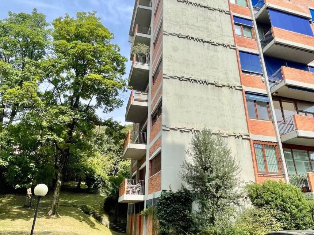 Appartamento a Bergamo in Via Francesco Nullo, 29 - Foto 2
