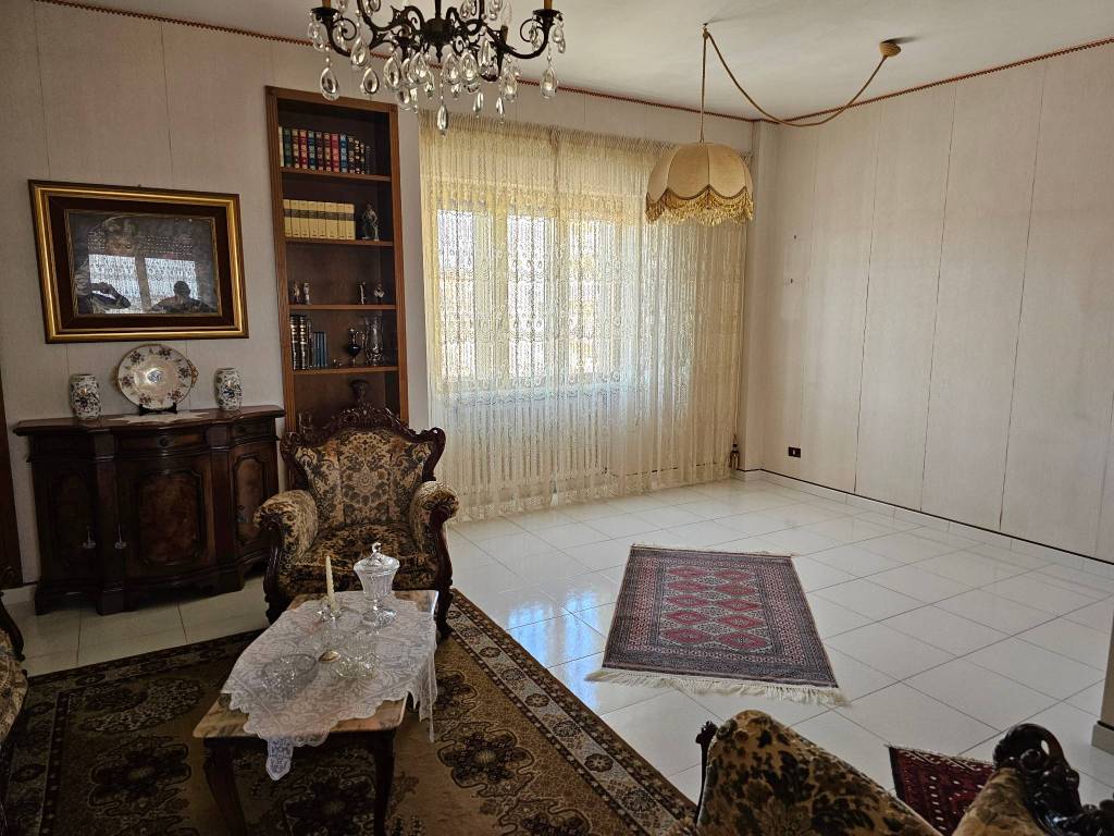 Appartamento a Enna in VIA DONNA NUOVA, 109 - Foto 3