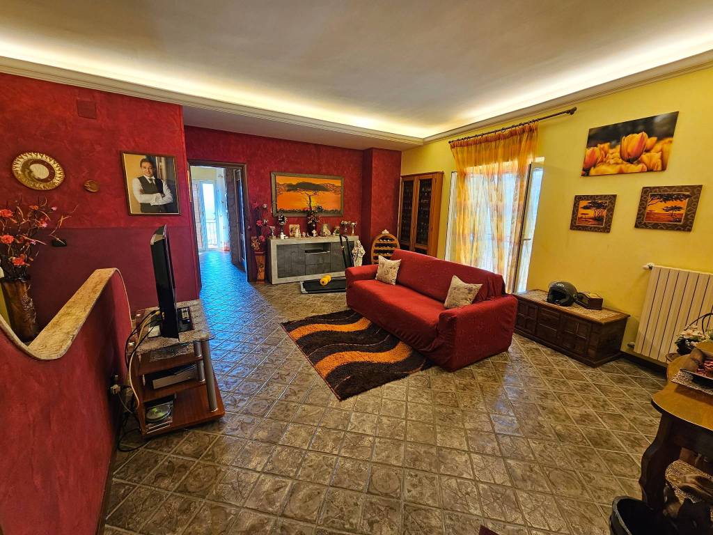 Casa indipendente a Enna in VIA FAZZI, 19 - Foto 2