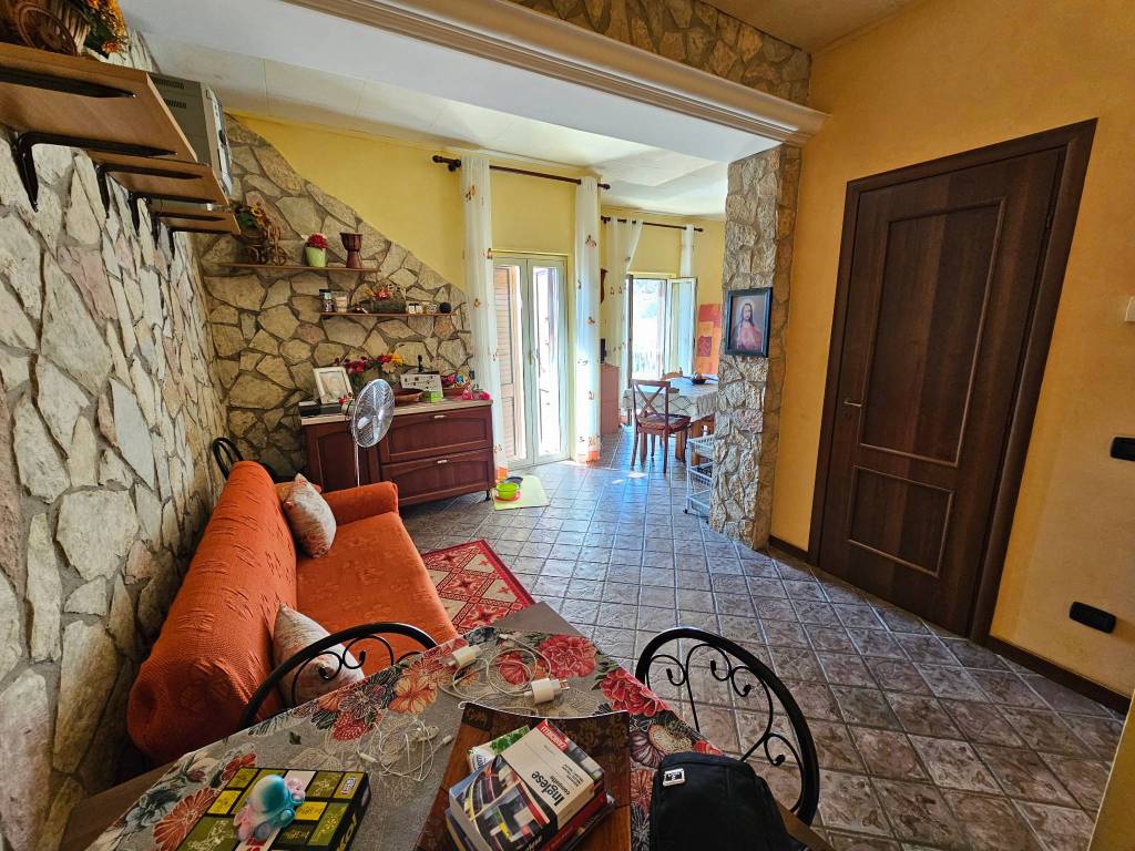 Casa indipendente a Enna in VIA FAZZI, 19 - Foto 4
