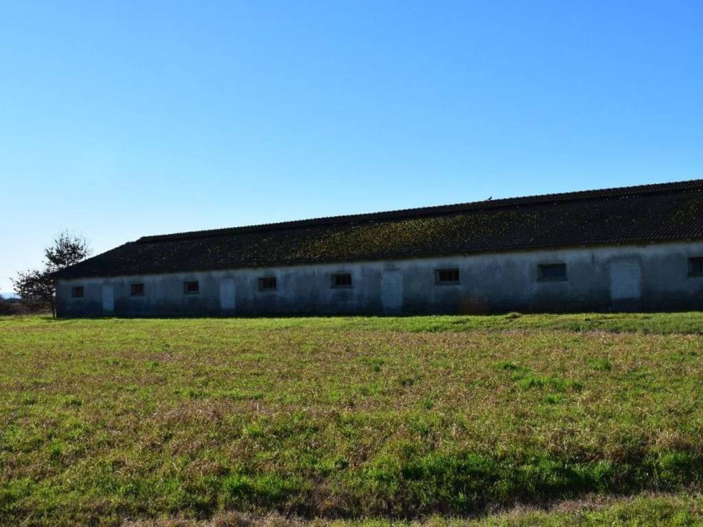 Villa a Castelnovo di sotto in Via Cantone - Foto 3