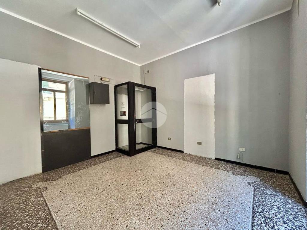 Appartamento a Savona in VIA BARTOLOMEO GUIDOBONO, 3 - Foto 2