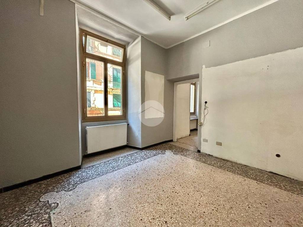 Appartamento a Savona in VIA BARTOLOMEO GUIDOBONO, 3 - Foto 4