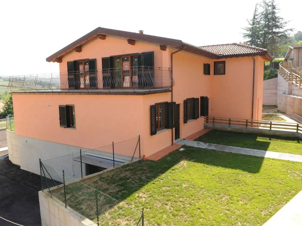 Appartamento a Firenzuola in Strada Provinciale 116 S.N.C. - Foto 2