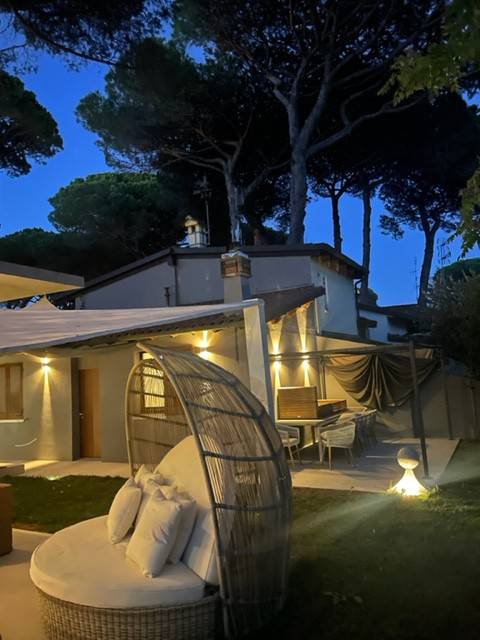 Villa a Cervia in Viale Milano, 30 - Foto 2