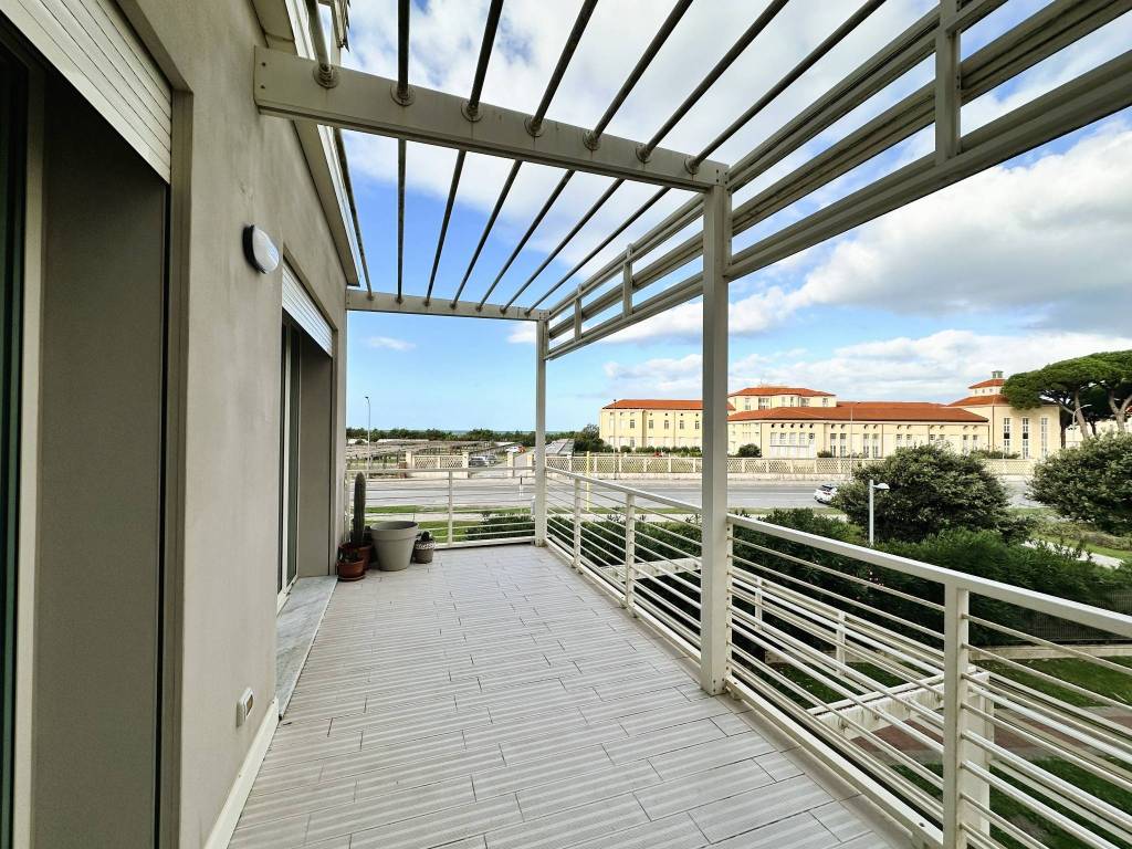Appartamento a Pisa in Viale del Tirreno, 369 - Foto 2