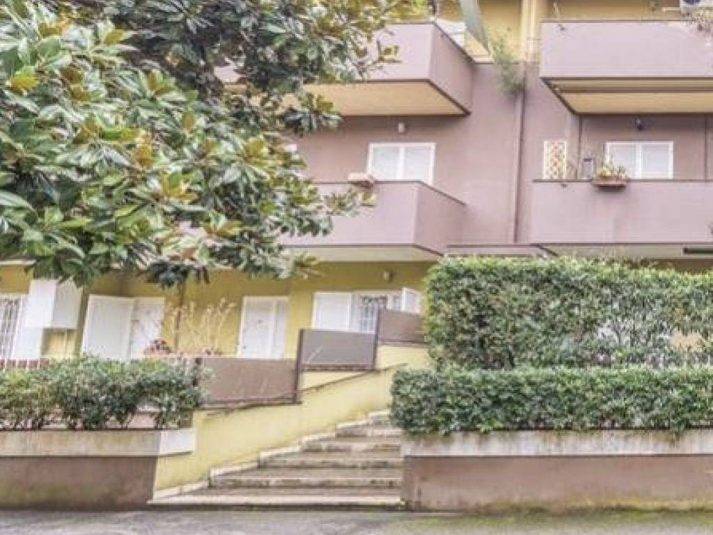 Box / garage a Monte porzio catone in Via Fontana Candida - Foto 2