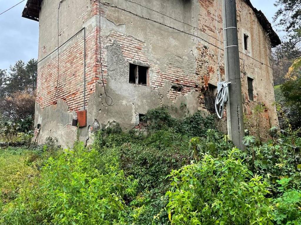 Rustico / casale a Tradate in Via Aleardo Aleardi, 4 - Foto 2