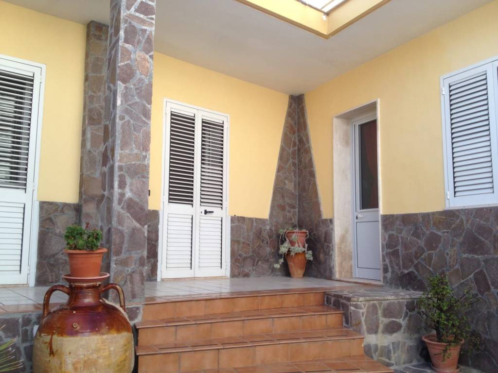 Casa indipendente a Melendugno in Via Salvatore Poti, 36 - Foto 2