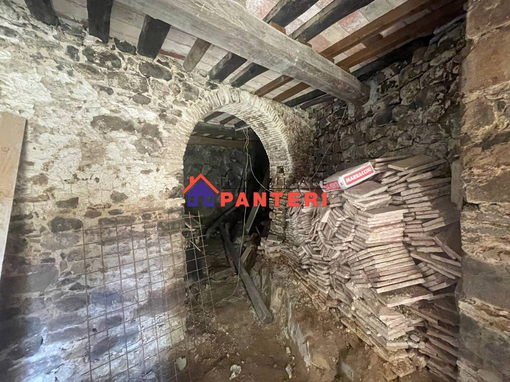 Casa indipendente a Pescia in Via di San Quirico - Foto 4