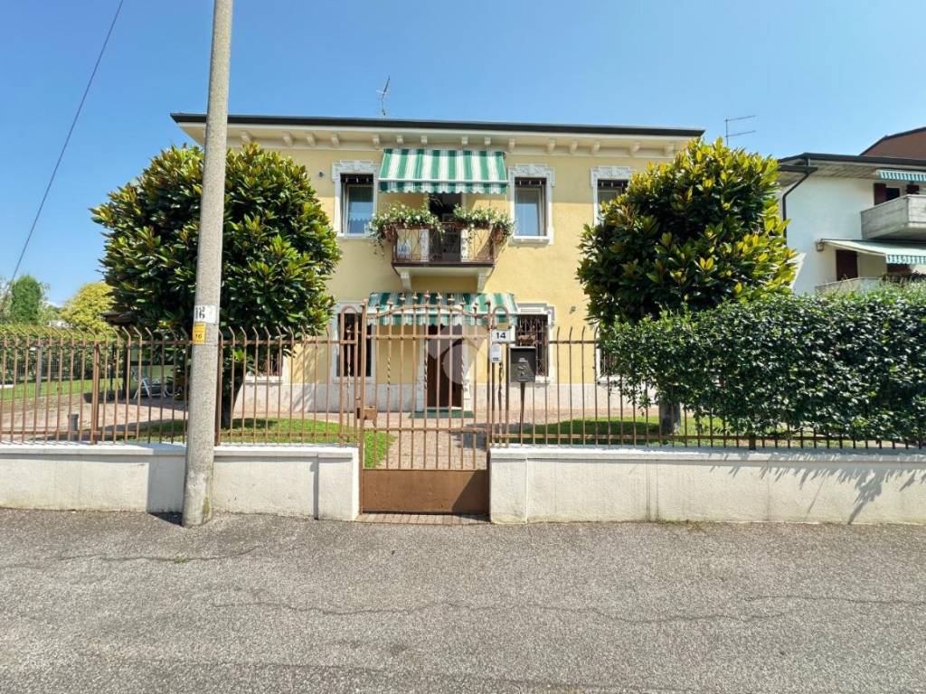 Villa a Verona in Via quinzano, 14 - Foto 4