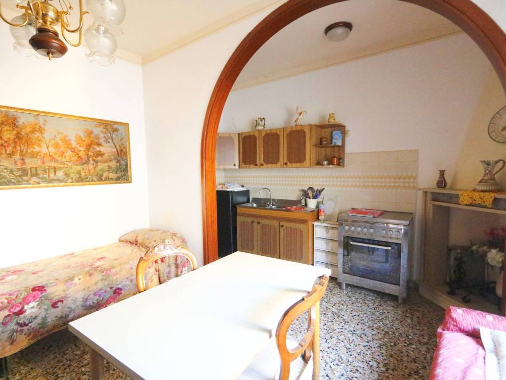 Villa a Buti in Via Giacomo Matteotti - Foto 2