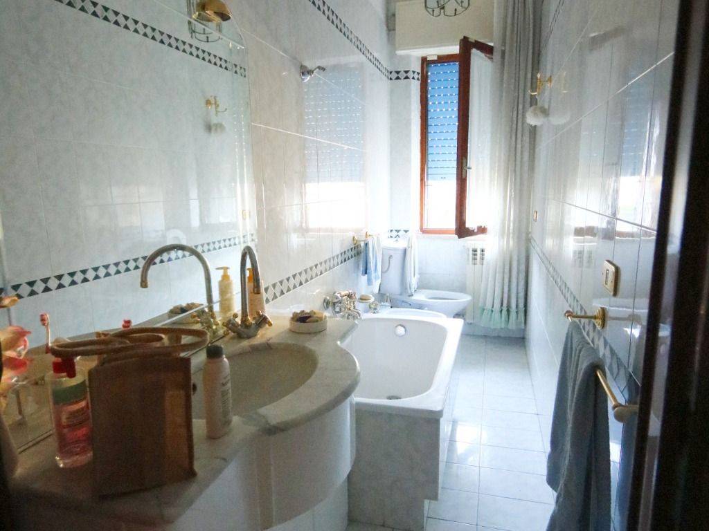 Villa a Buti in Via Giacomo Matteotti - Foto 4