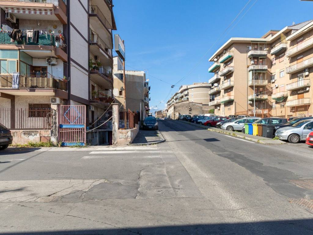 Immobile a Catania in Via Pietro Maroncelli - Foto 4