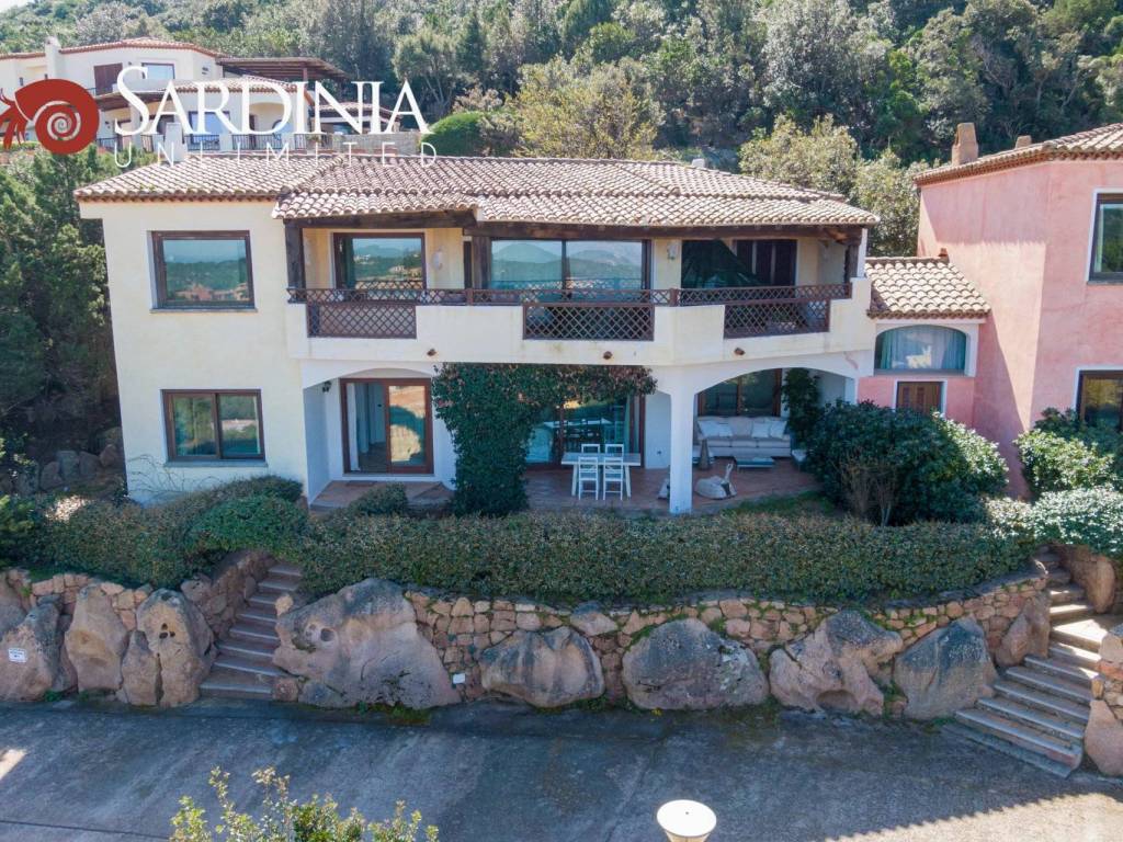 Appartamento a Arzachena in Via della Marina - Foto 4