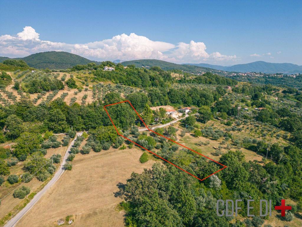 Terreno a Mompeo in Via della Fonte - Foto 2