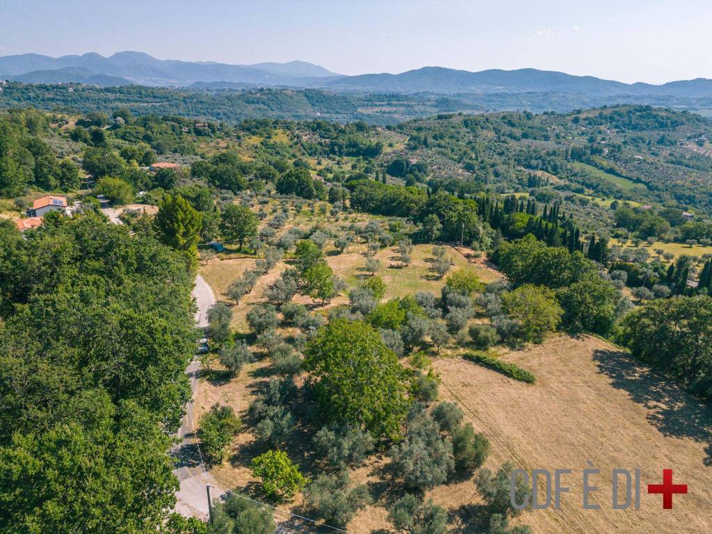 Terreno a Mompeo in Via della Fonte - Foto 3