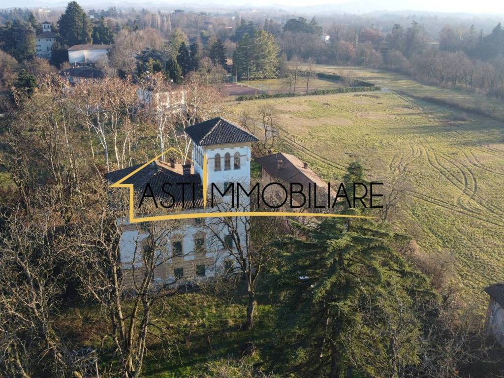Villa a Novi ligure in Corso Piave, 66 - Foto 2