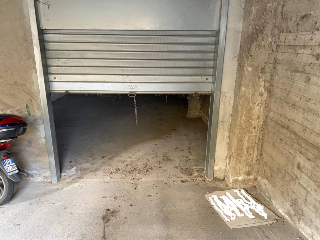 Box / garage a Avellino in Traversa Ponte Primo - Foto 4