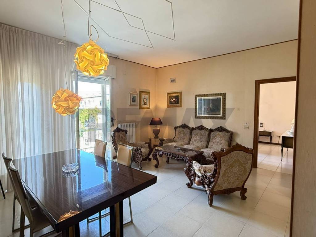 Appartamento a Vieste in Via Alfonso Perrone, 9 - Foto 3