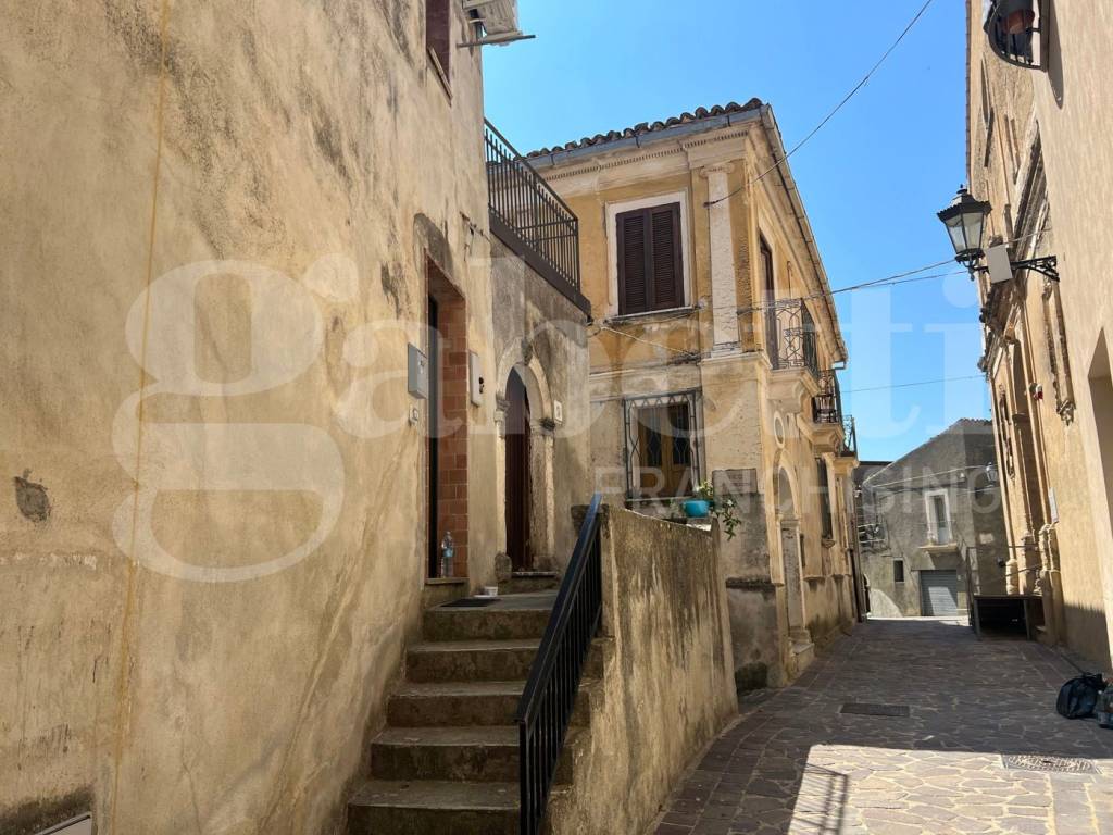 Appartamento a San pietro in amantea in VIA SAN BARTOLOMEO , 3 - Foto 2