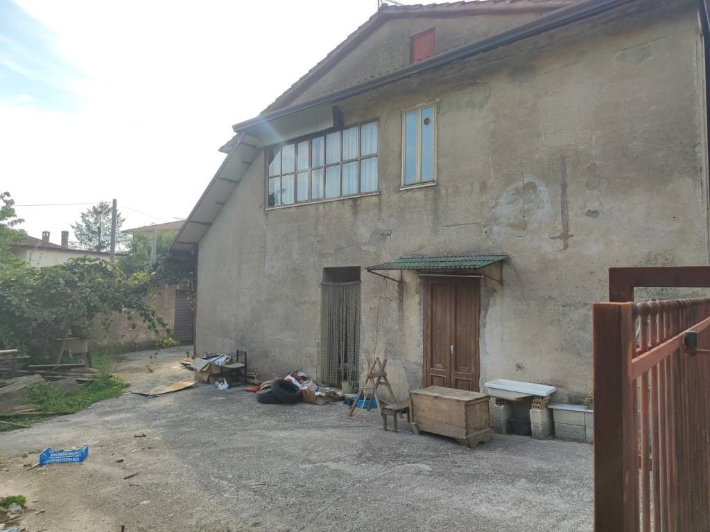 Casa indipendente a Santo stefano del sole in Sozze di Sotto - Foto 2