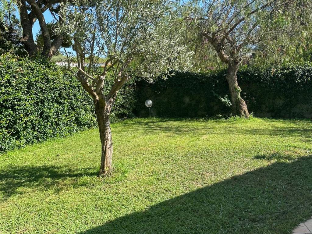 Villa a San felice circeo in Viale Regina Elena - Foto 4