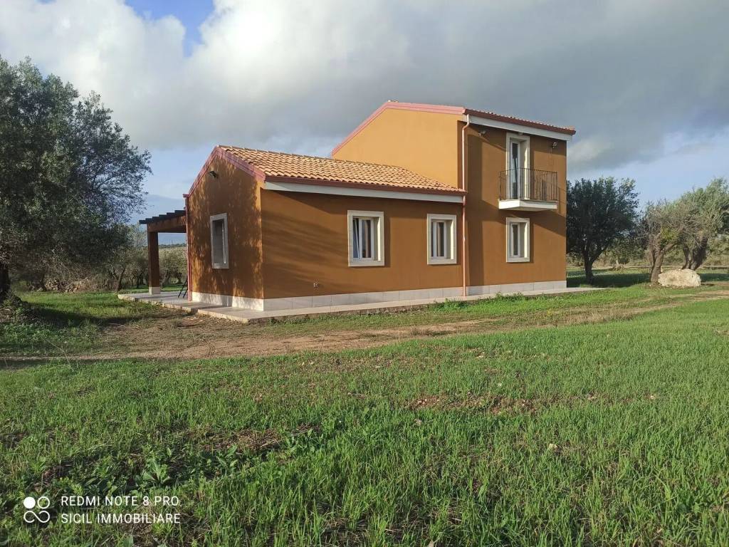 Villa a Noto in Bufalefi S.N.C. - Foto 2