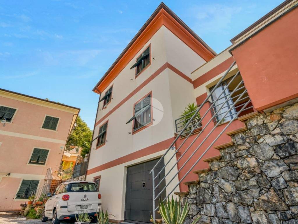 Villa a La spezia in Via Montalbano, 63 - Foto 3
