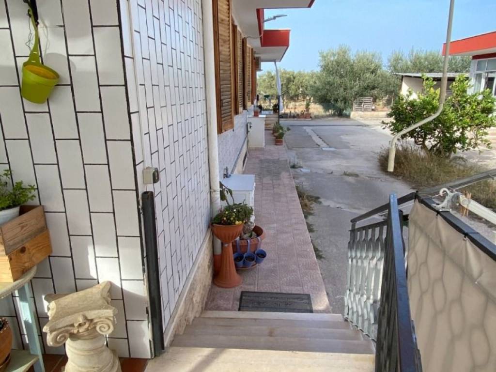 Villa a Bisceglie in SP85, 280 - Foto 2